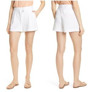 NEW Nordstrom Signature stretch linen shorts in white